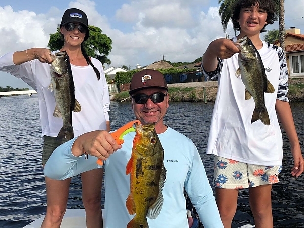 Exciting fishing moment on a Miami beach